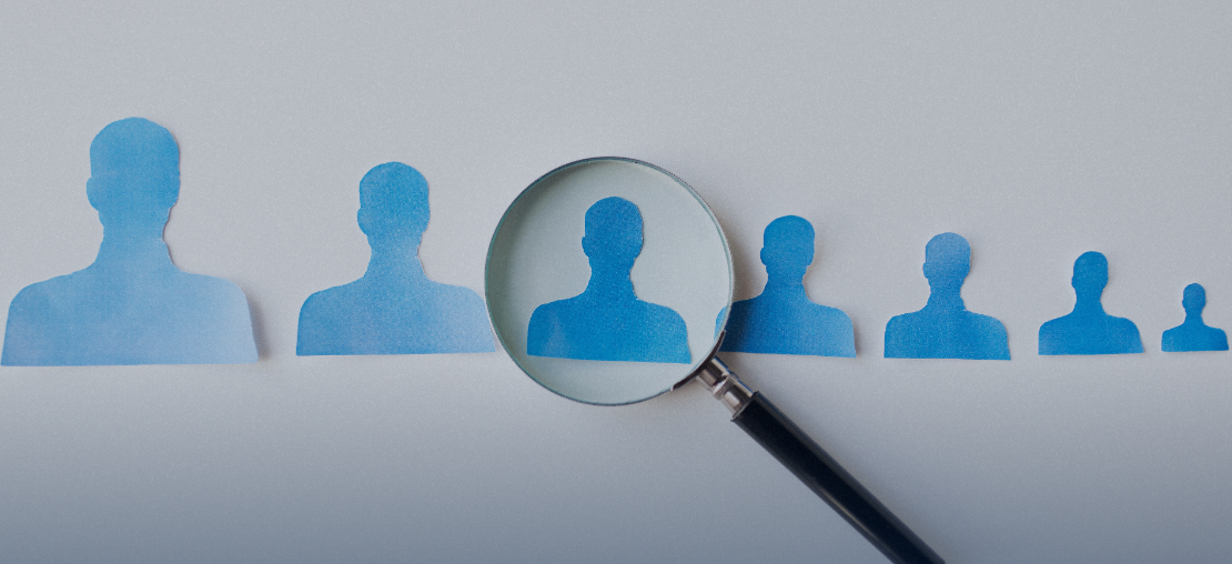 Descubra o que é headhunting, sua relevância para captar líderes e como aplicá-lo para fortalecer equipes de alto desempenho.