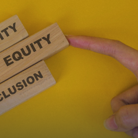 Conheça os benefícios da diversidade e inclusão no recrutamento, impulsionando criatividade e desempenho em ambientes executivos.